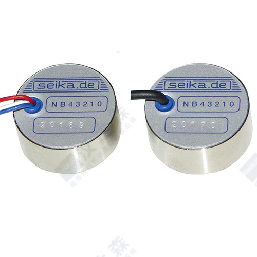 ��Seika�߾��ȃAб������NB3